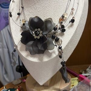 Elegant Black and Gray Floral Necklace
